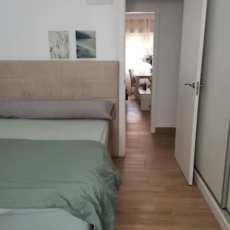 Rockside Residences Suites La Linea A8 La Línea de la Concepción Esterno foto