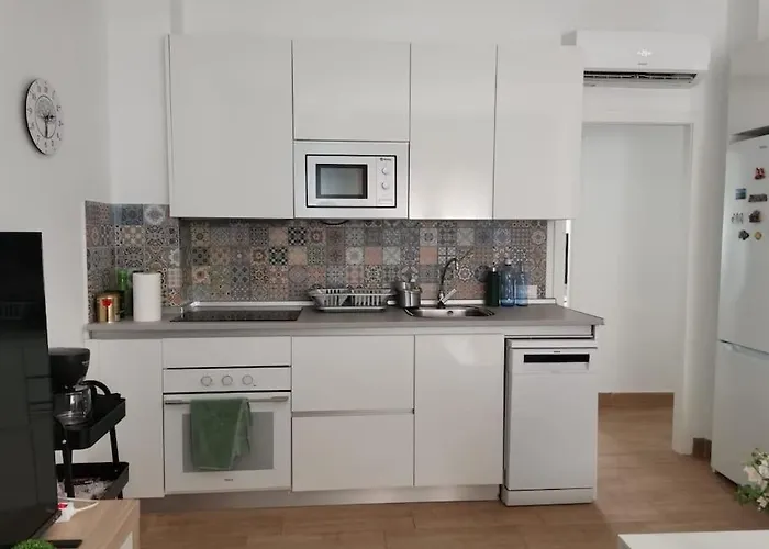 Rockside Residences Suites La Linea A8