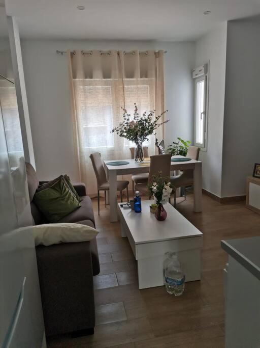 Appartement Rockside Residences La Linea A8 La Línea de la Concepción